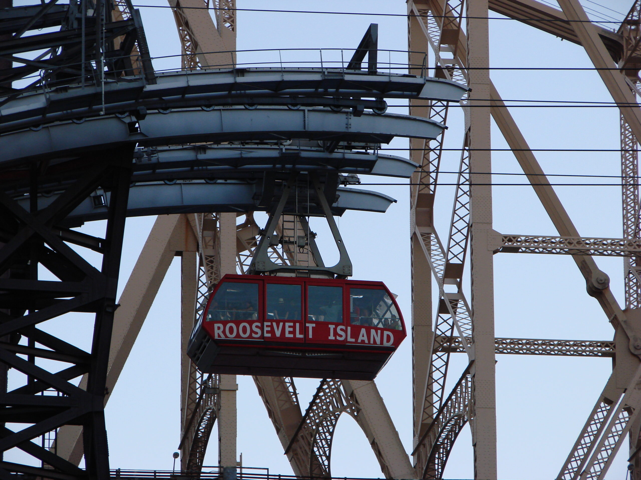 NYC: Roosevelt Island Tramway & What to do on Roosevelt Island